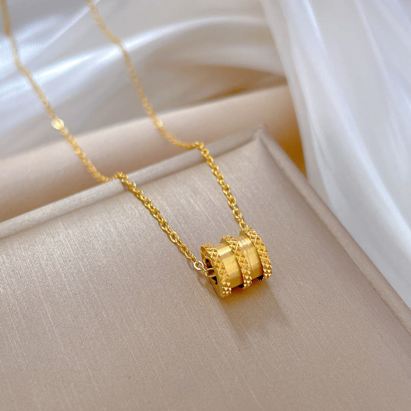 Collar Minimalista de Acero de Titanio Geométrico con Dije de Acero Inoxidable 304 Bañado para Unisex