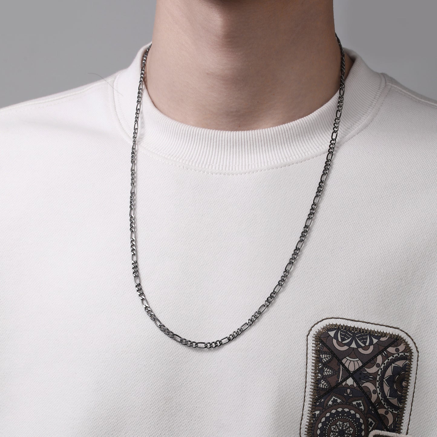 Hip-hop Minimalist Geometric Iron Plated Necklace with Alloy Pendant for Men and Women