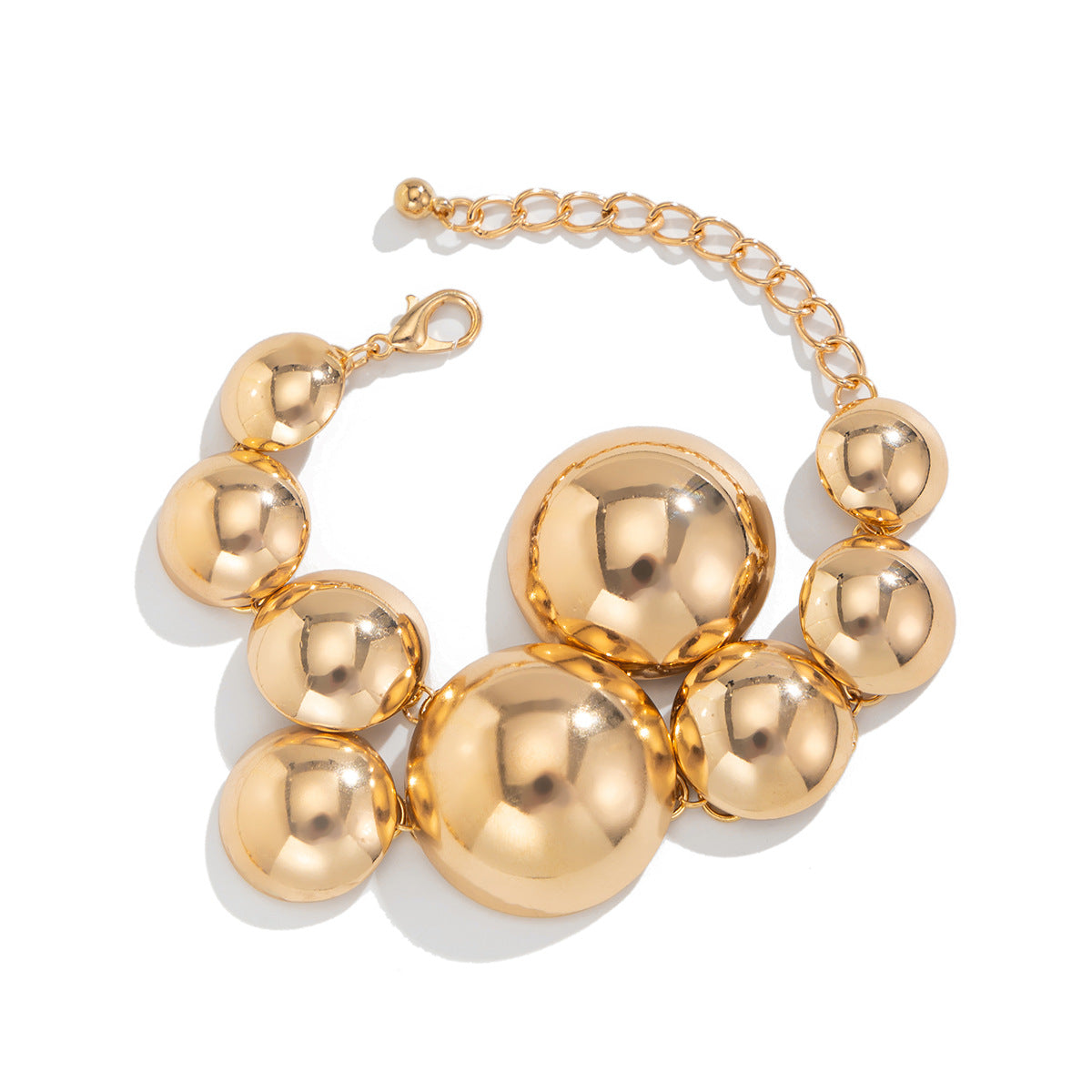 French Vintage Geometric Irregular Round Pendant Necklace for Women with Electroplated Metal Finish