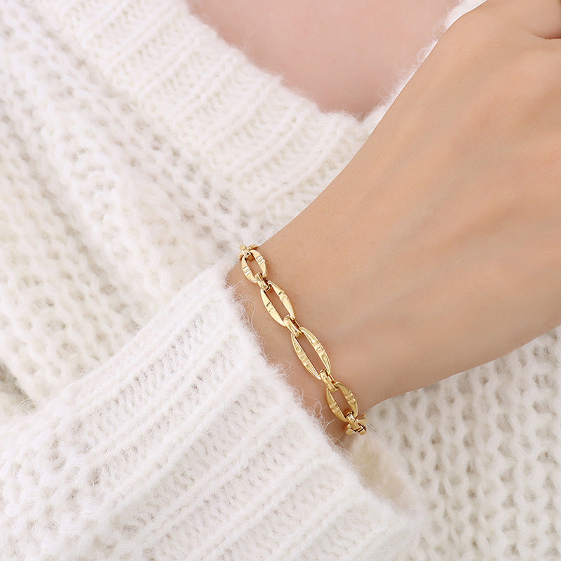 Set di collane a strati geometriche minimaliste in acciaio al titanio con placcatura in oro 18 carati da donna