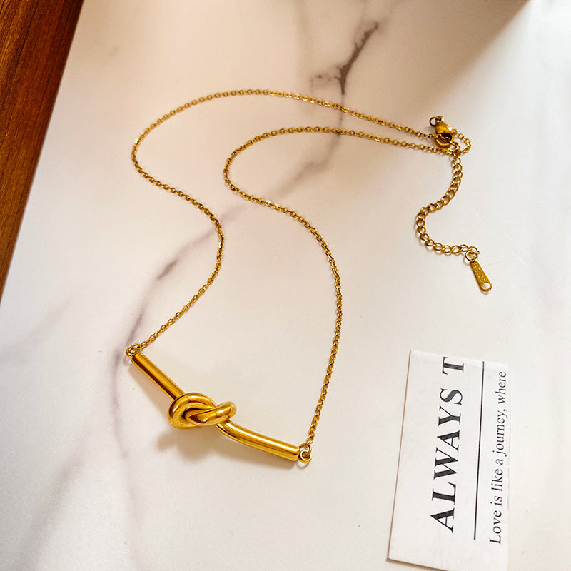 Minimalist Layered Titanium Steel Knot Pendant Necklace with Cable Chain for Unisex