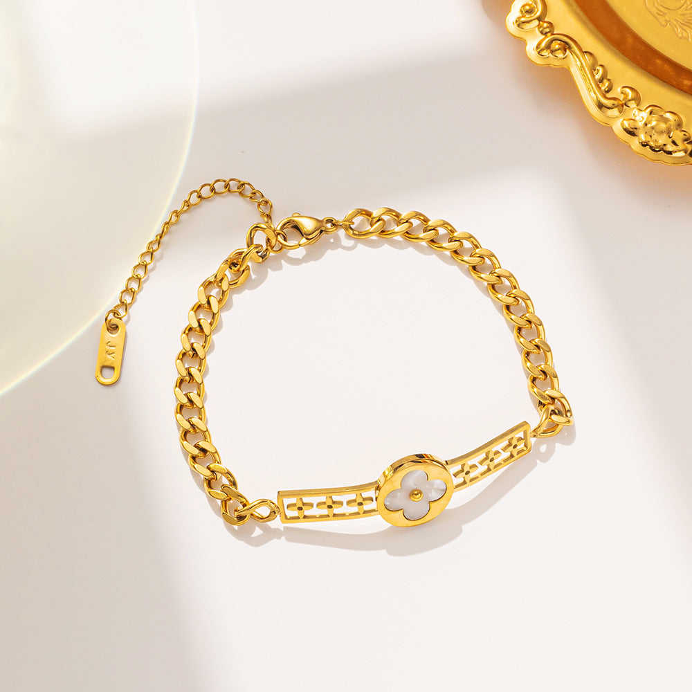 Minimalist Four-Leaf Clover Shape Titanium Steel Bracelet for Women with Gold Plating