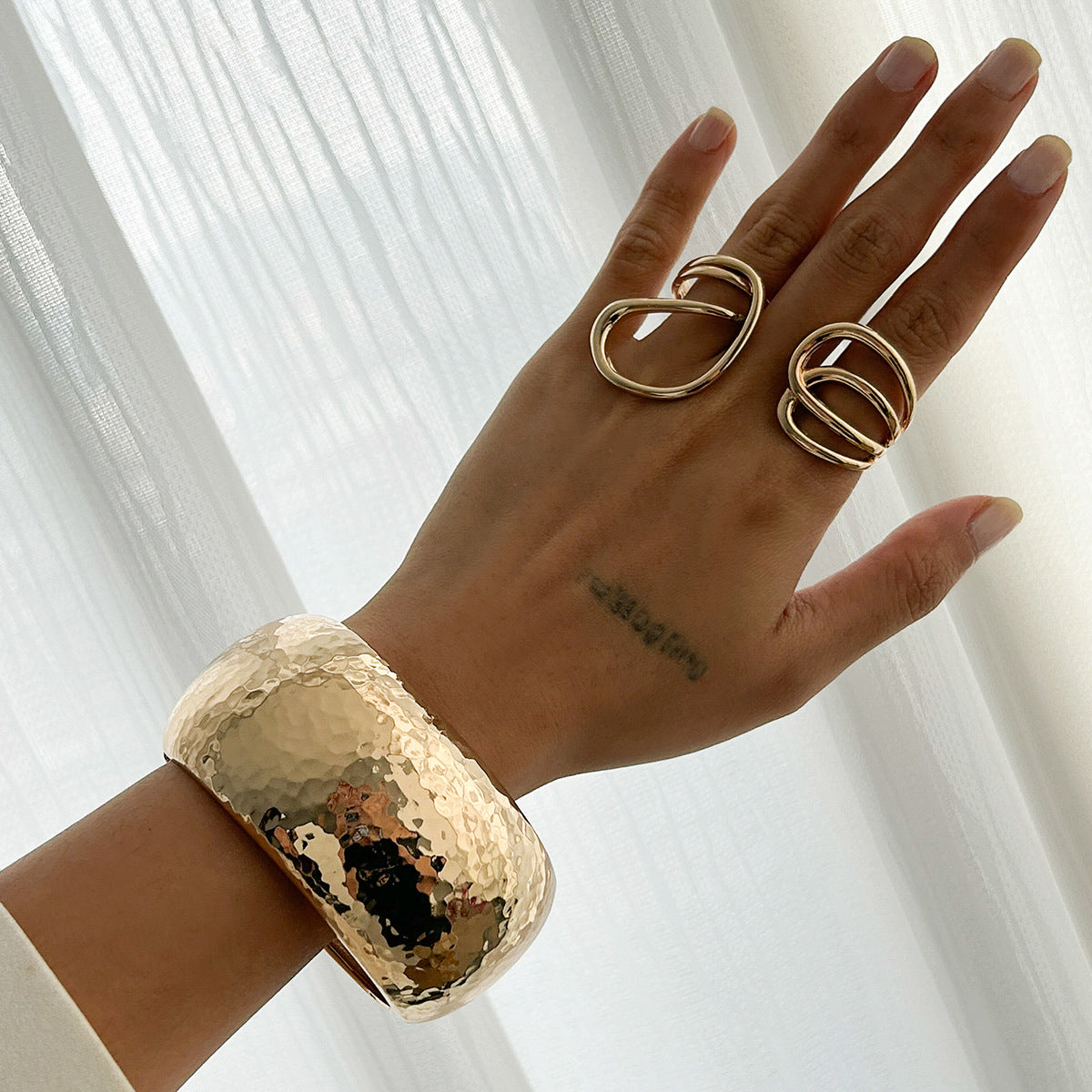 Minimalist Irregular Geometric Zinc Alloy Plated Wide Cuff Bracelet Set