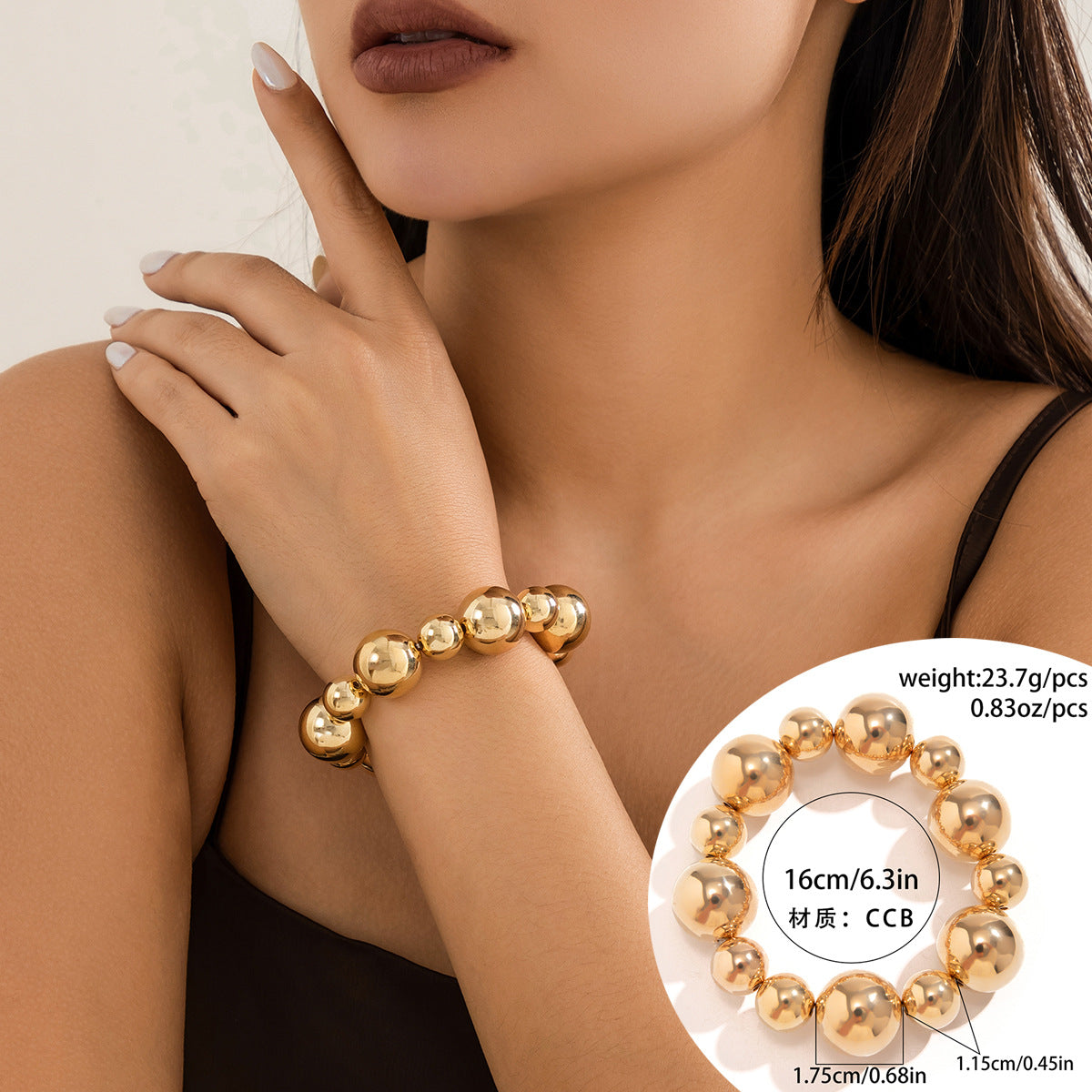 Collana Punk da Donna con Ciondolo Geometrico a Sfera in Lega Galvanizzata e Perle in Resina su Catena a Sfera
