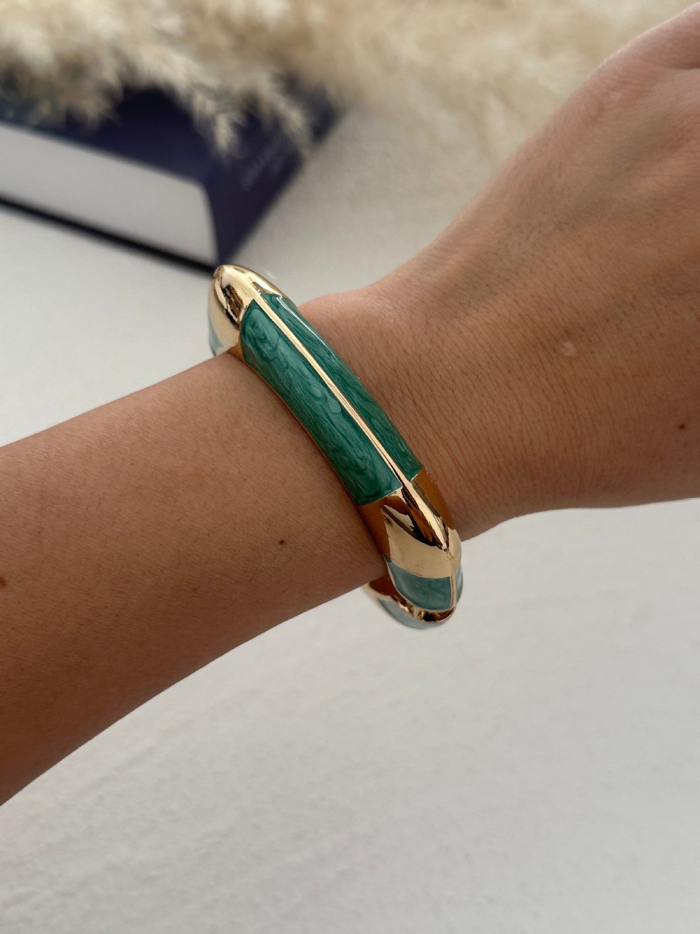 Bracciale a Polsino Aperto Ovale Rotondo Geometrico in Smalto ad Olio Gocciolante Colorato Minimalista Bohemien
