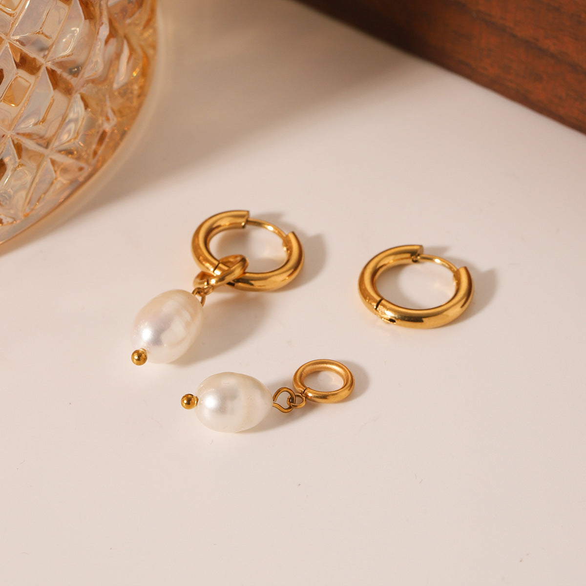 Minimalist Geometric Titanium Steel Hoop Earrings with Freshwater Pearl Accents for Women
