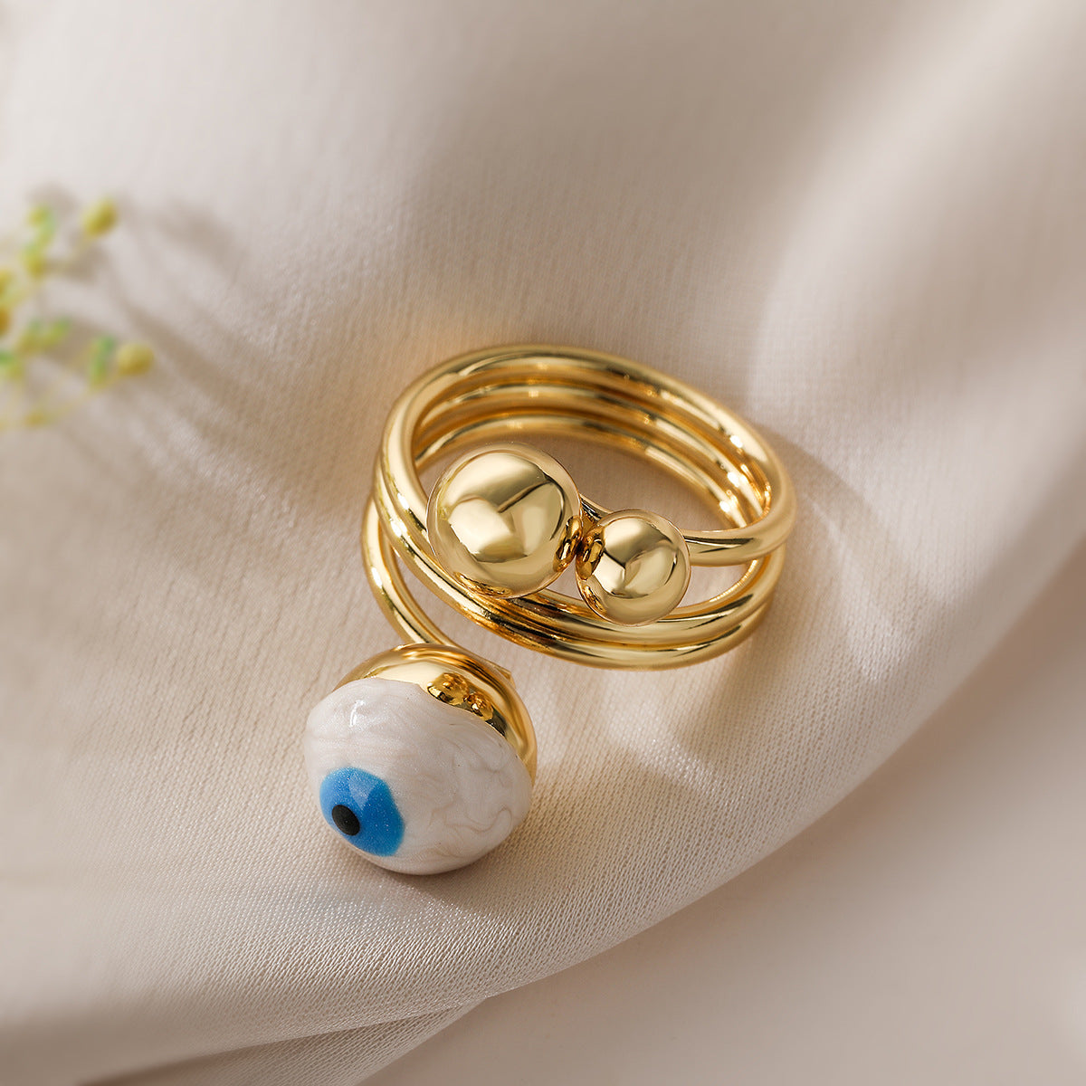 Anello Aperto Geometrico Minimalista da Donna Realizzato in Rame Placcato Oro con Design a Occhio di Allah in Smalto