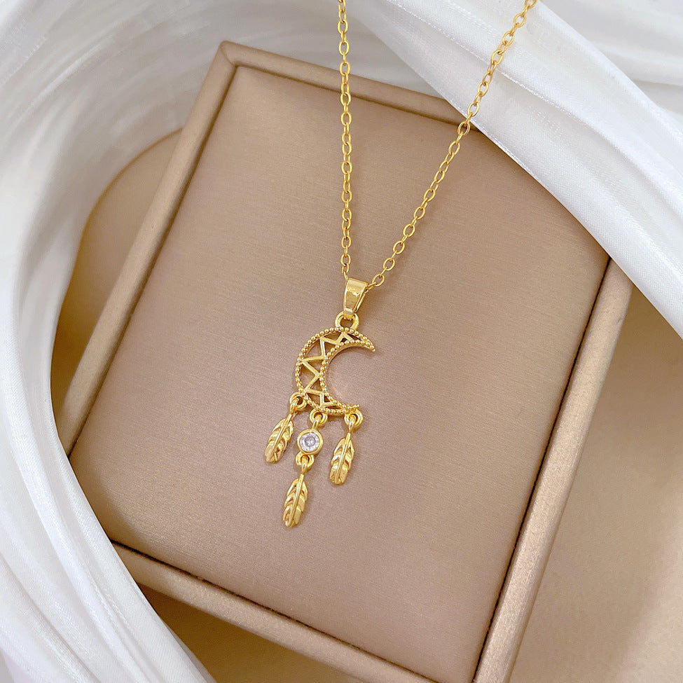 Collana con ciondolo a luna geometrico minimalista per donna e uomo, catena in acciaio inossidabile con strass