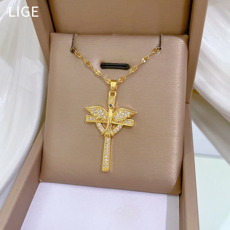 Collar de cadena de lujo con alas de acero de titanio y diamantes de imitación