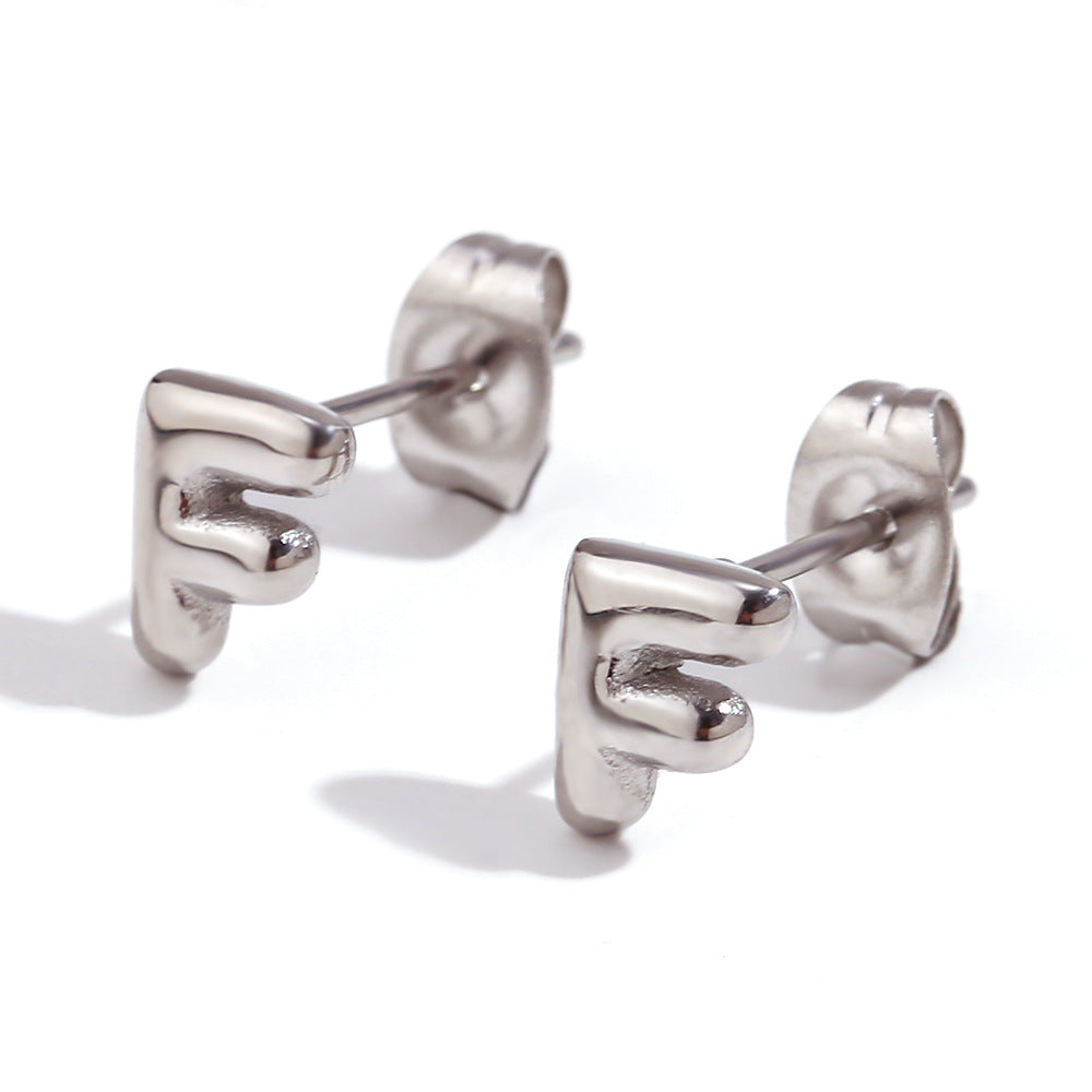 Orecchini a perno da donna con lettera geometrica moderna minimalista in acciaio al titanio placcato oro 18K