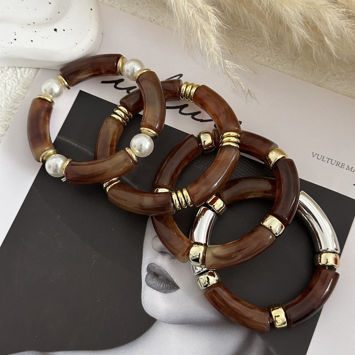 Fashion Vintage Geometric Acrylic Drip Oil Curved Tube Bracelet