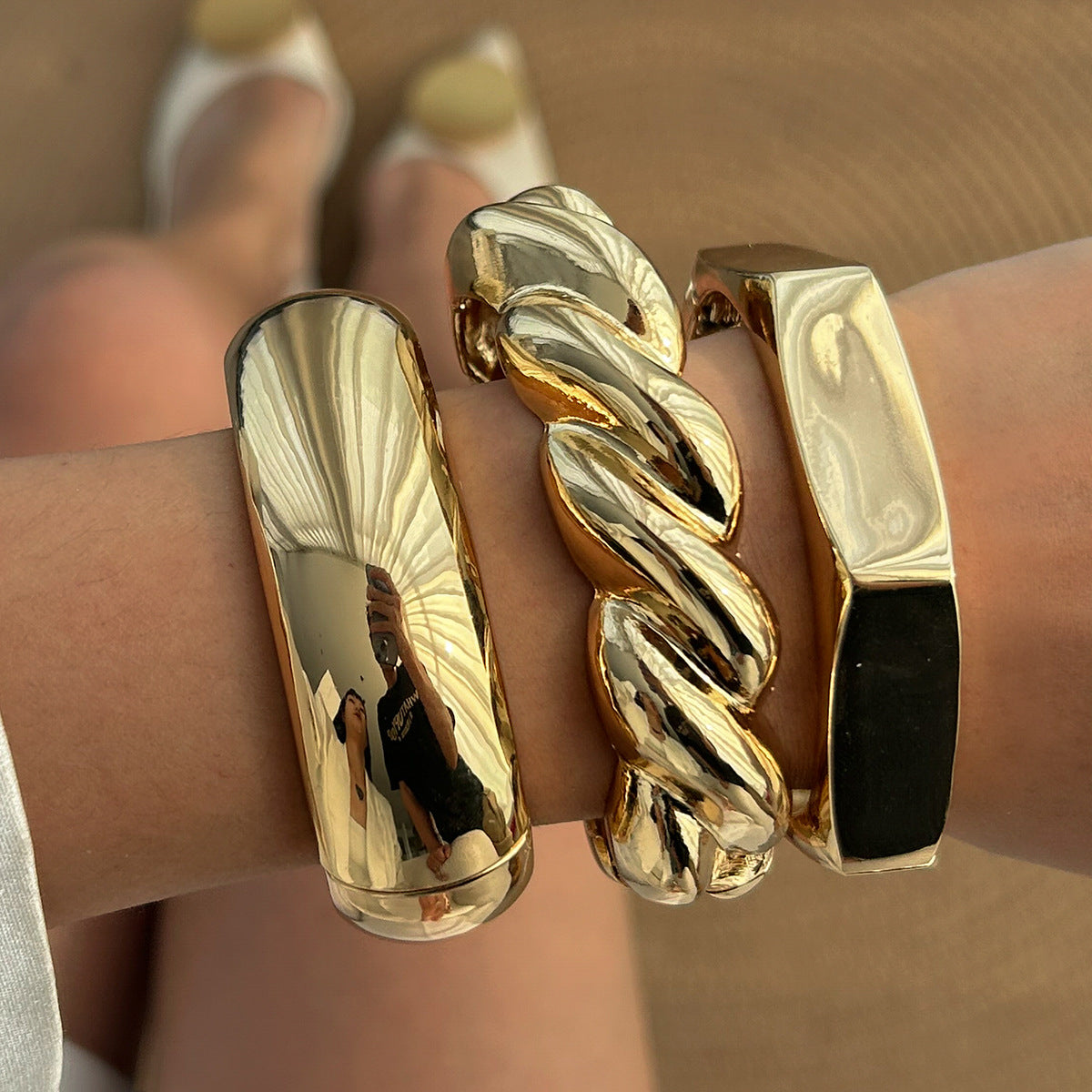 Bracciale da donna in lega placcata oro con finitura a specchio, esagonale geometrico, stile vintage