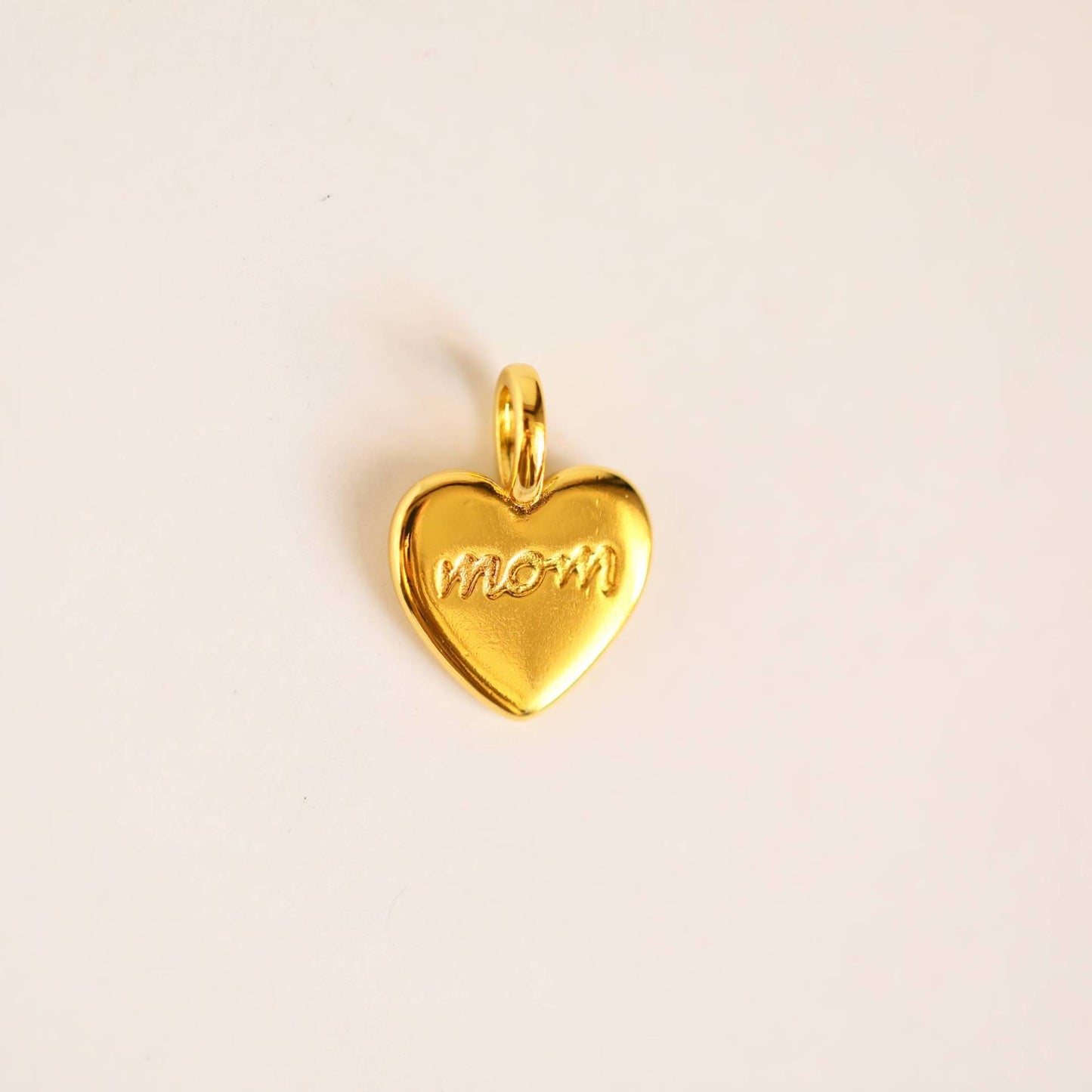 Ciondolo Minimalista placcato oro in ottone a forma di cuore con strass e barretta quadrata