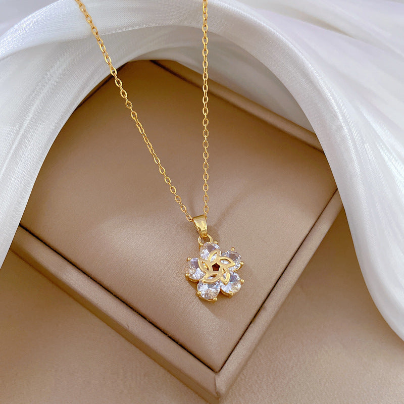 Collar con colgante de luna geométrica minimalista para mujer y hombre, cadena de serpiente de acero inoxidable con detalles de diamantes de imitación