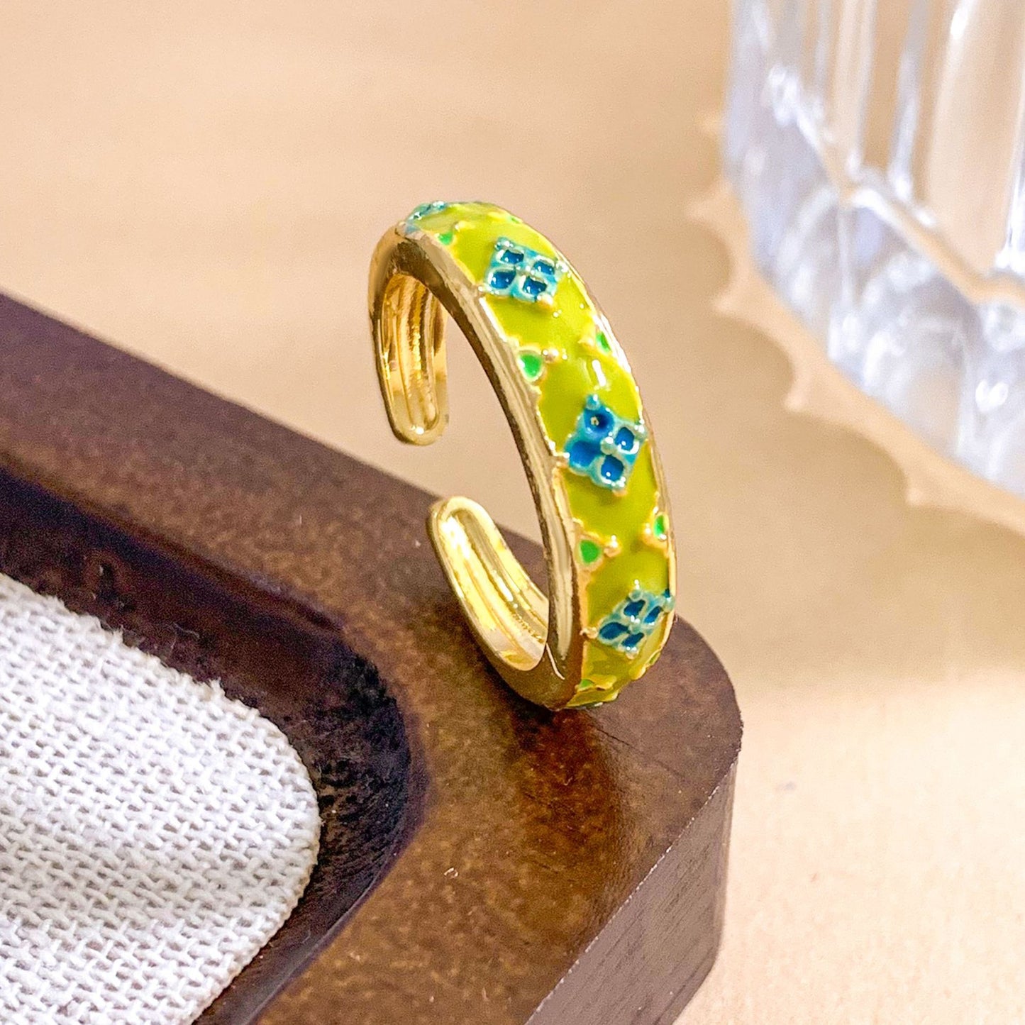 Vintage Sweet Geometric Floral Gold Plated Brass Adjustable Ring for Women