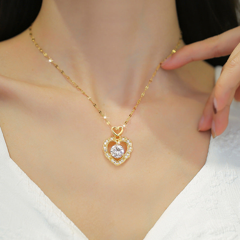 Luxury Titanium Steel Heart-Shaped Full Rhinestone Pendant Necklace for Women, Elegant Clavicle Chain for Wedding, Banquet, and Special Occasions