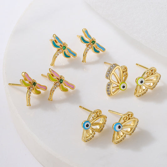 Pendientes Minimalistas de Mariposa y Libélula en Cobre con Baño de Oro de 18K y Acabado Esmaltado para Mujer