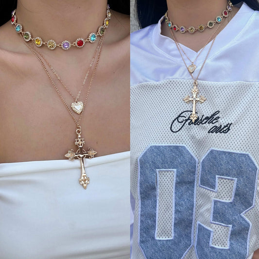 Collar con colgante de aleación con incrustaciones de diamantes de imitación de cruz geométrica informal y corazón para mujer