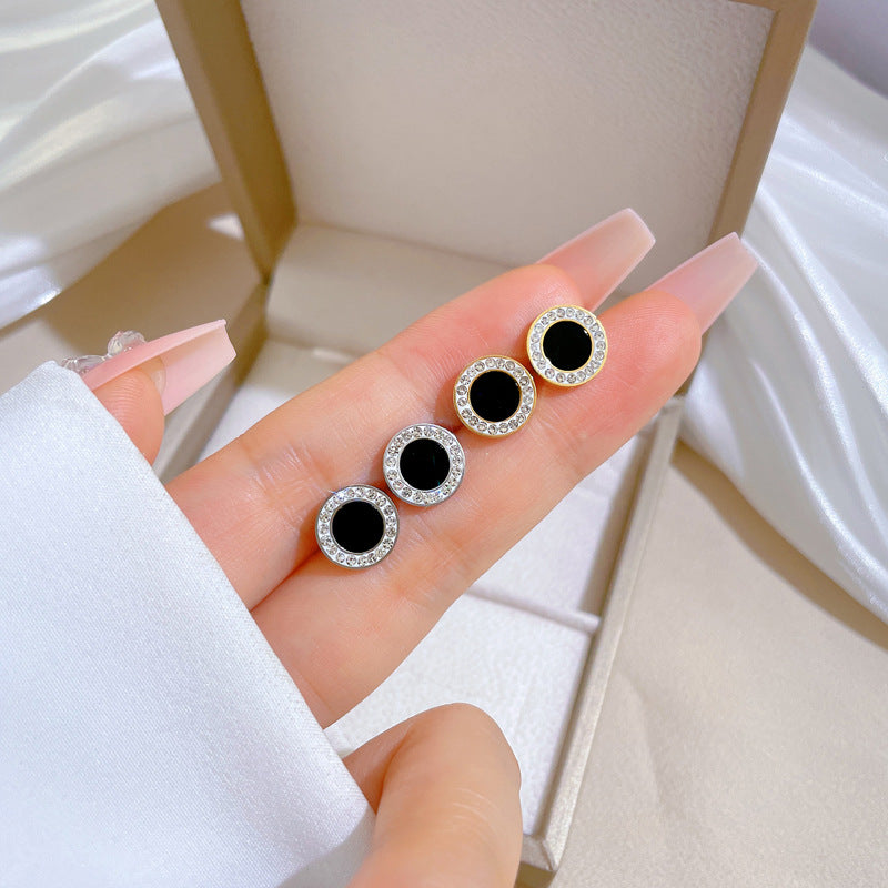 Minimalist Titanium Steel Geometric Agate Pendant Necklace for Women Gold-Plated Clavicle Chain Fashion Office Wear