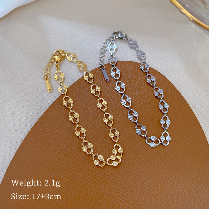 Vintage Women's Titanium Steel Rope Chain with Round Beads and Roman Numerals Gold Plated Wave Texture Four-Season Bean Hand Chain