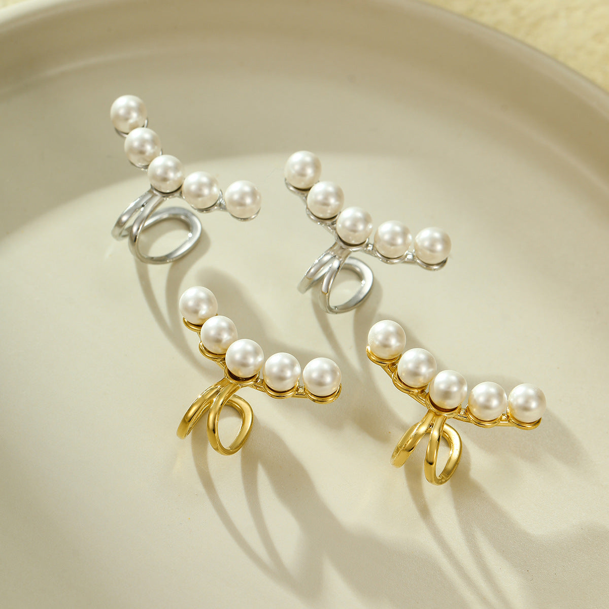 Minimalista Francese Vintage Perla Acciaio Inox Ear Cuff da Donna Senza Foro per Orecchio Elegante Gioiello Laterale