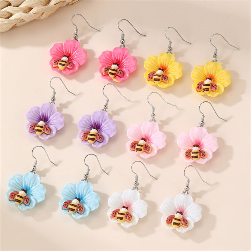 Orecchini a perno per bambini in resina plastica a forma di fiocco minimalista con design a frutta e petali a tema gelato colorato