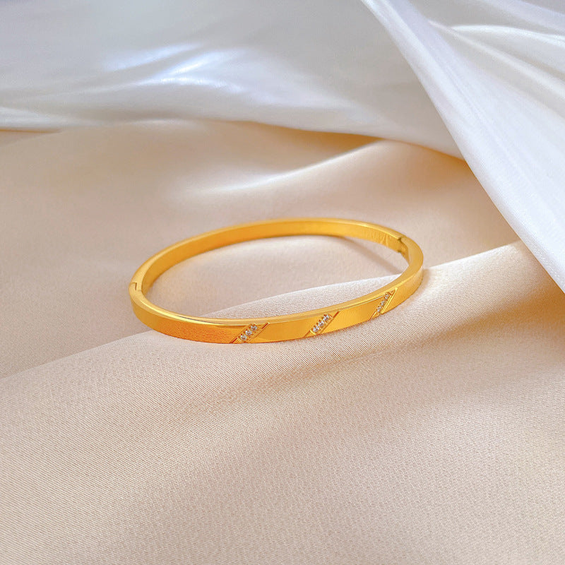 Vintage Minimalist Ethnic Shell Titanium Steel Bracelet