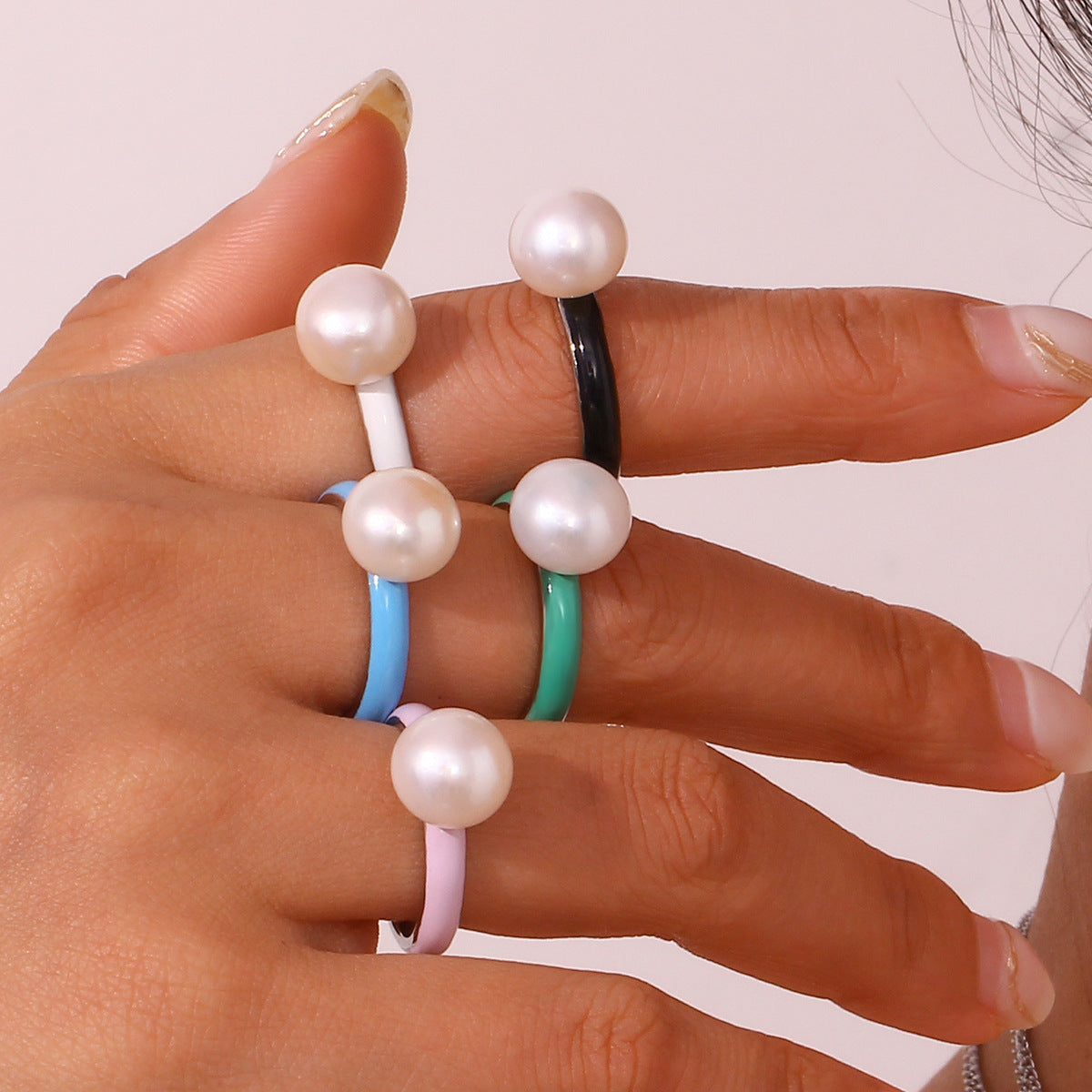 Minimalist Geometric Stainless Steel Plated Ring for Women with Enamel Finish