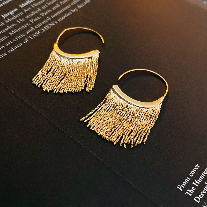 Vintage Geometric Metal Stud Earrings with Round Pearl Accents and Silver-Plated Posts for Women