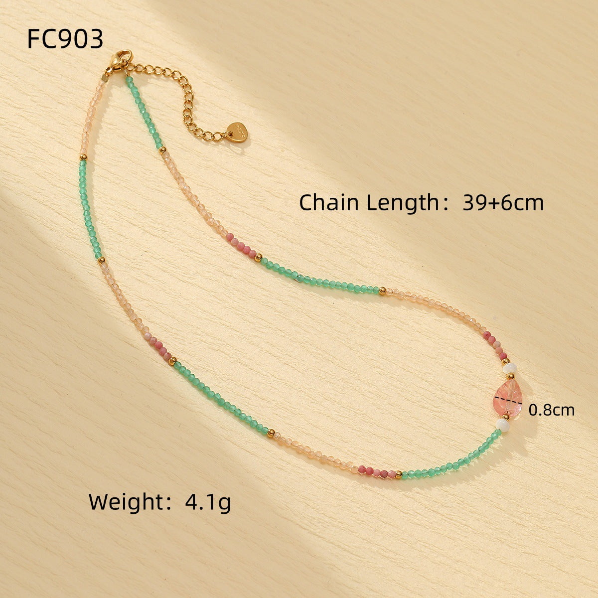 Collana con Pendente a Farfalla Minimalista in Acciaio al Titanio con Finitura Elettroplaccata e Dettagli in Perle Naturali d'Acqua Dolce