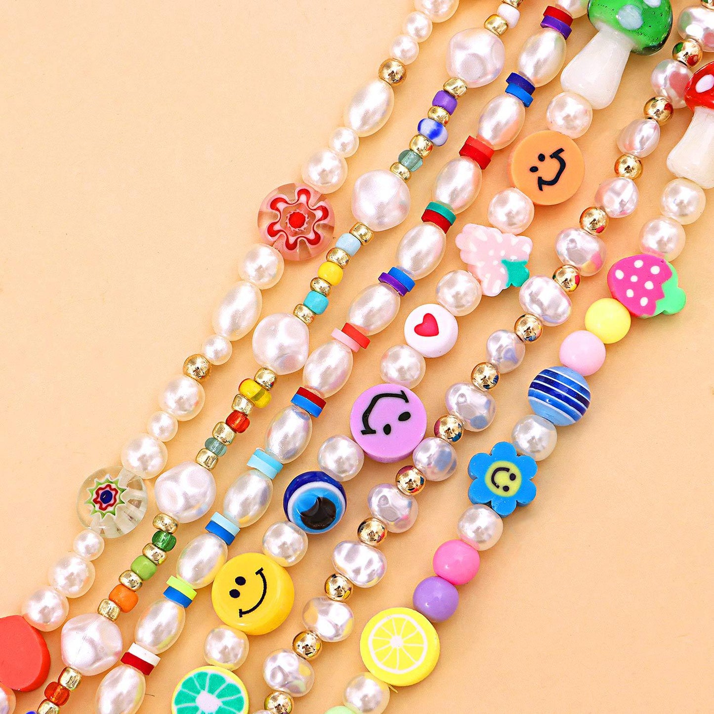 Fashion Pearl Necklace with Cartoon Fruit Shape Pendant, Soft Clay Smiley Design, Adjustable Cord Chain for Women
