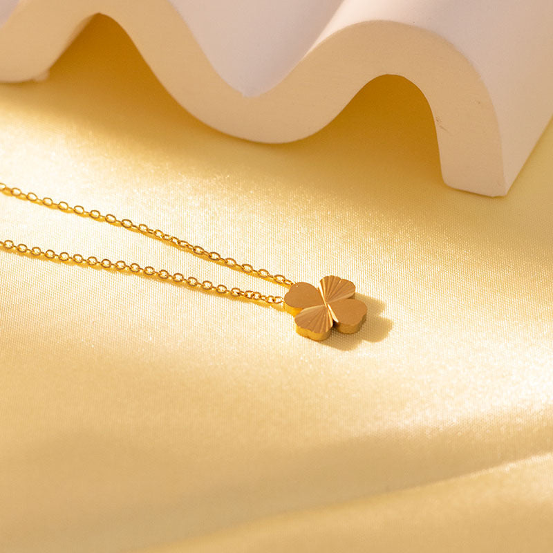 Minimalist 18K Gold Plated Plant Titanium Steel Necklace for Women
