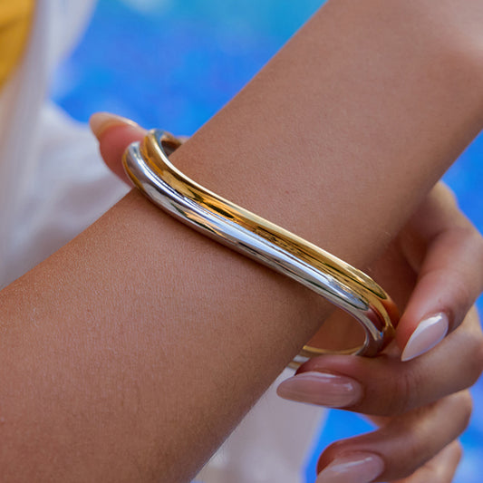 Bracciale da donna in acciaio inossidabile placcato oro 18 carati con motivo geometrico rotondo alla moda