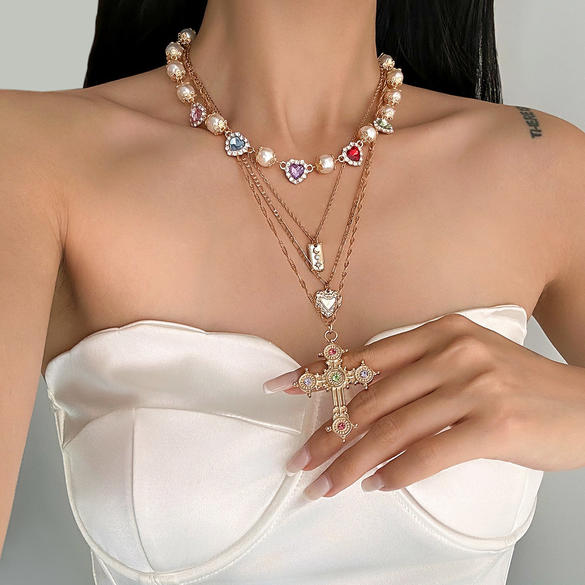 Sweet Cross Zinc Alloy Pendant Necklace with Rhinestone Pearl Beads Tassel Plated Chain for Women