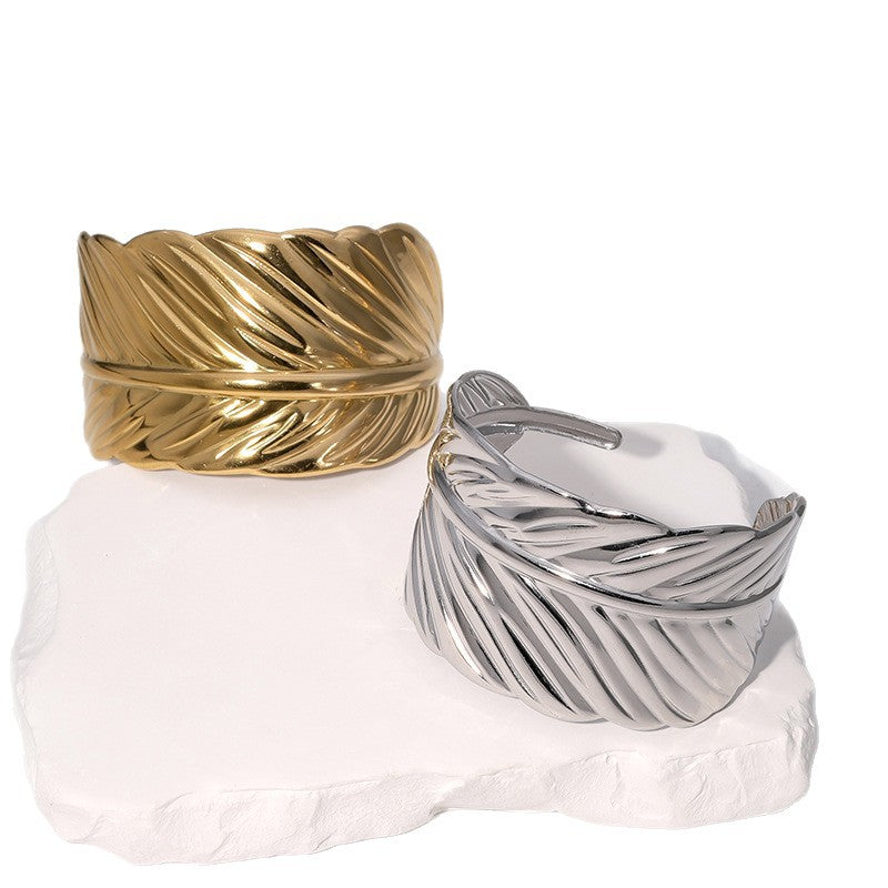 Minimalist 18K Gold Plated Stainless Steel Leaf Bracelet for Women Lightweight Fashion Jewelry