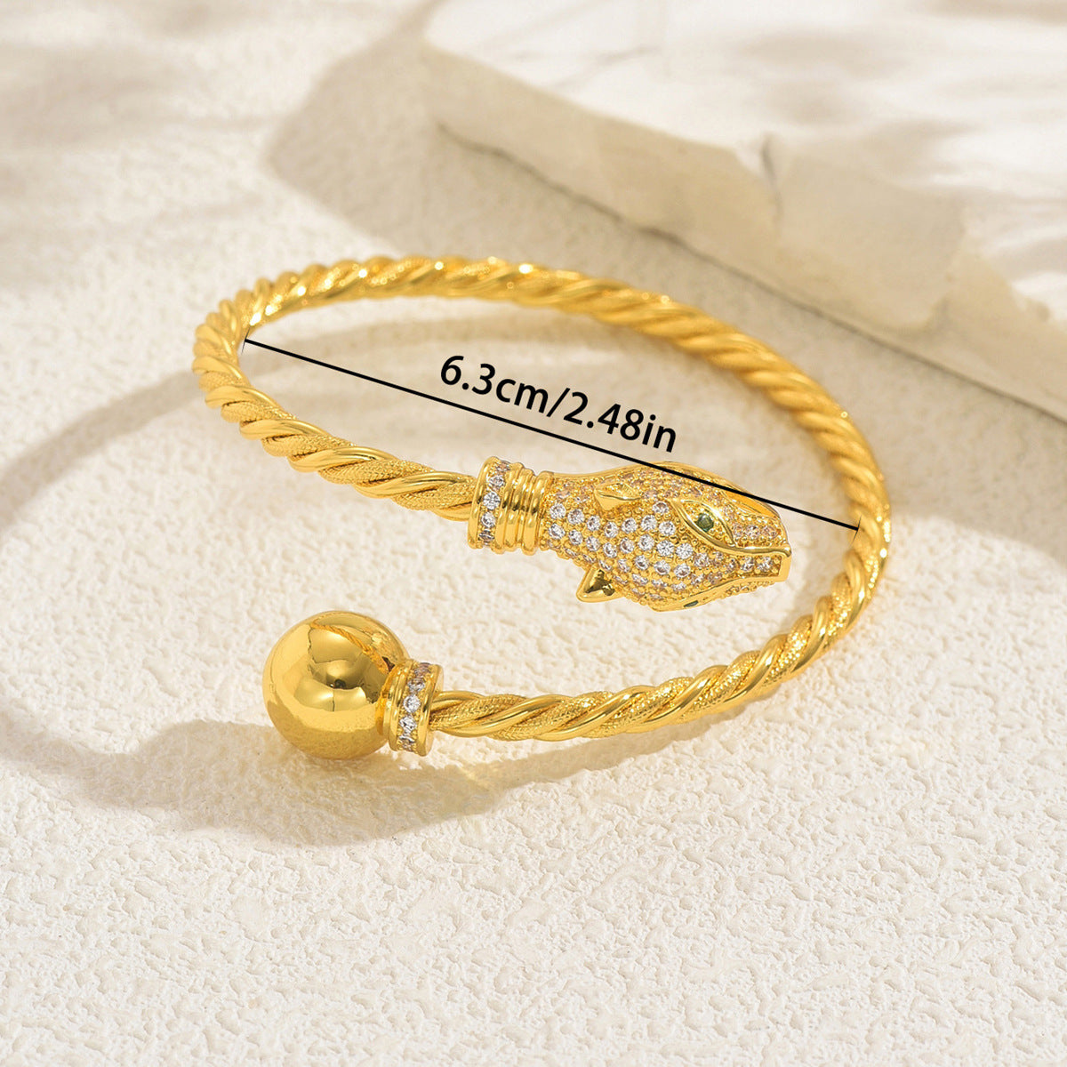 Pulsera minimalista de lujo con forma de serpiente, aleación de cobre e incrustaciones de circonitas, para mujer