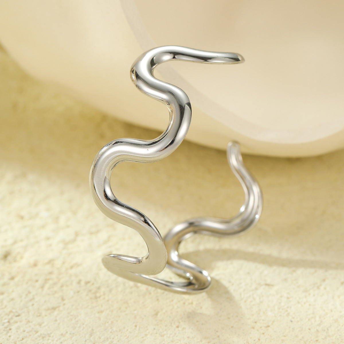 Collar de acero de titanio en forma de onda con chapado en oro de 18K para mujer, joyería de acero inoxidable de estilo oficina a la moda