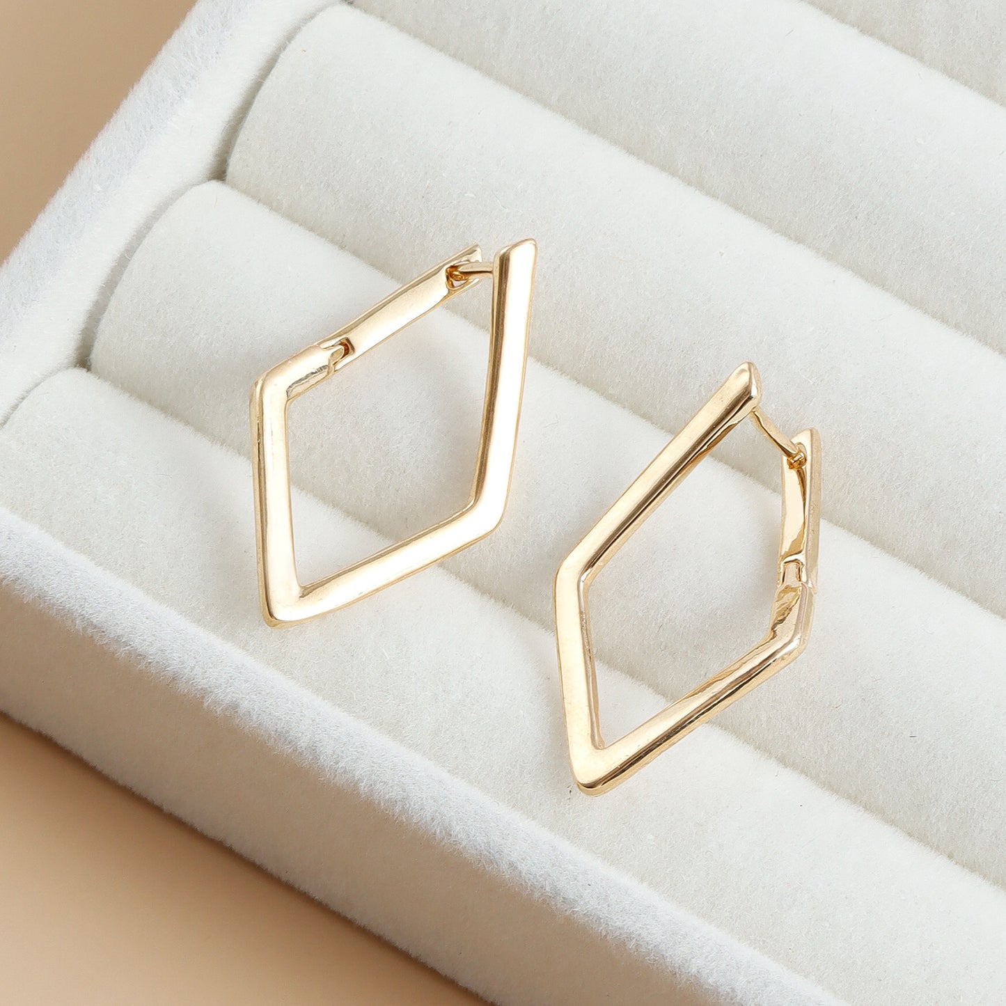 Minimalist Geometric Rhombus Stud Earrings for Women with Metal Plating Finish