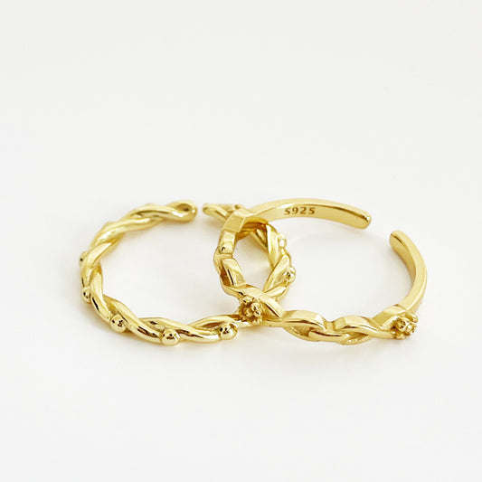 Sweet 925 Sterling Silver Geometric Plated Ring with Textured Knot Design for Women