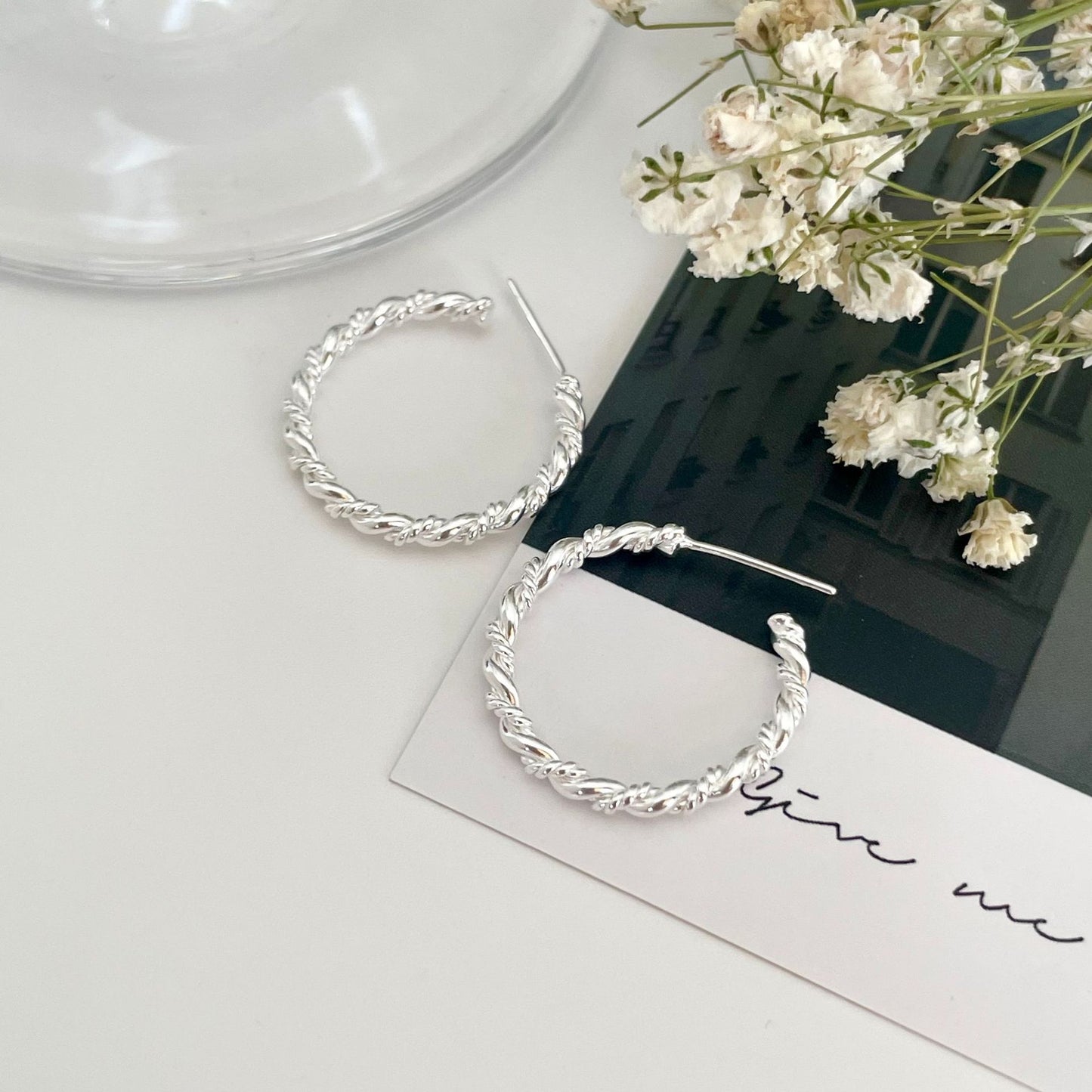 Minimalist Star-Shaped Hand-Twisted 925 Sterling Silver Hoop Earrings for Women