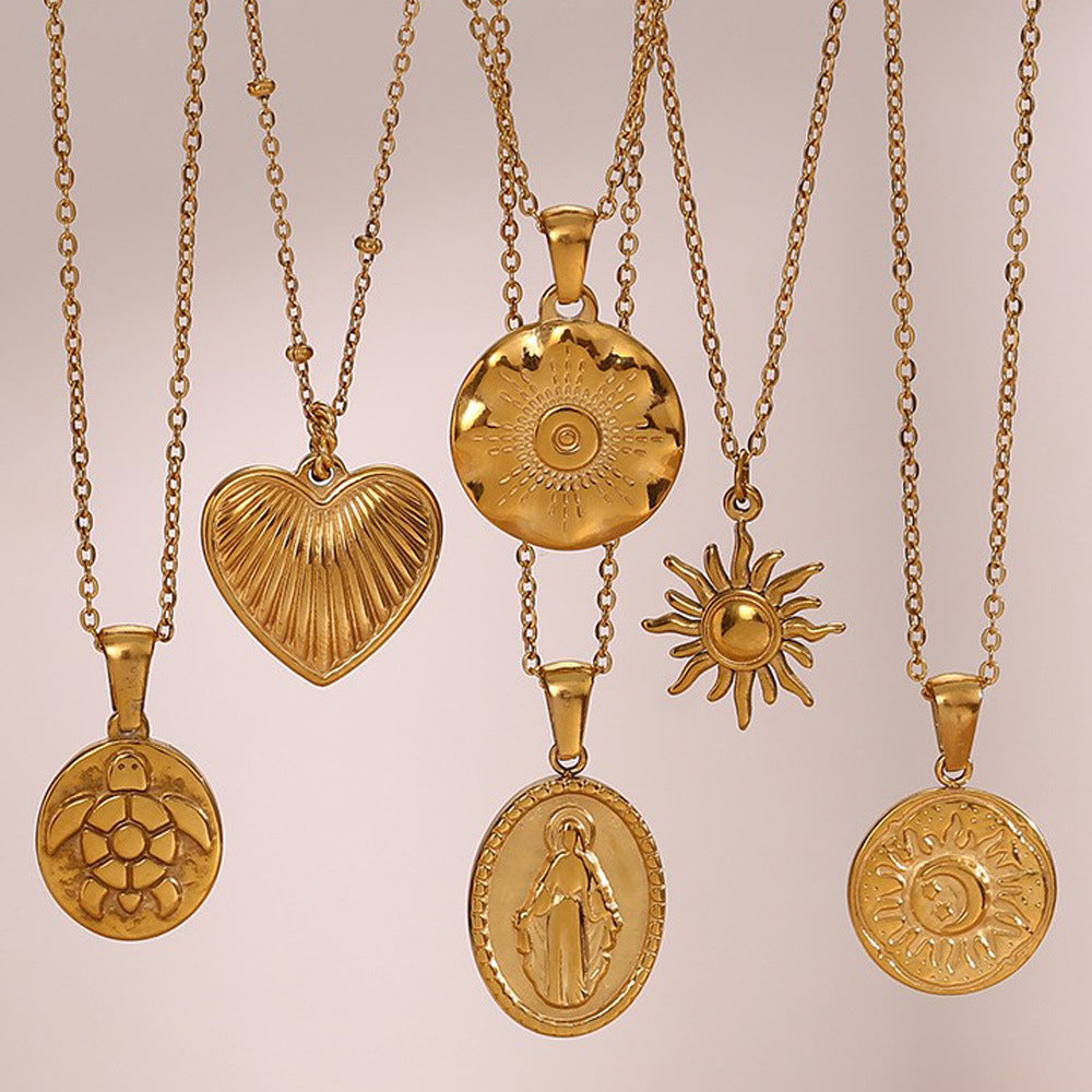 Collana con ciondolo alla moda Sole Luna Stella geometrico da donna in acciaio al titanio con finitura placcata su catena a O