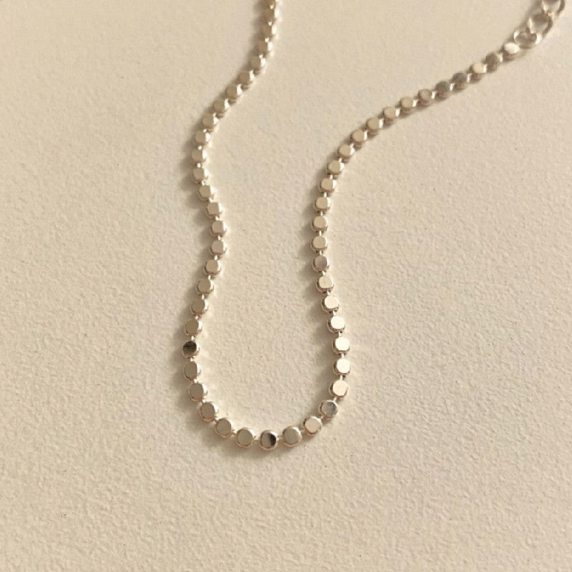 Minimalist Star-Shaped S925 Sterling Silver Anklet with Plated Finish