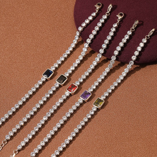 Elegante pulsera geométrica cuadrada de titanio con diamantes de imitación para mujer, con acabado chapado y atractivo minimalista de lujo