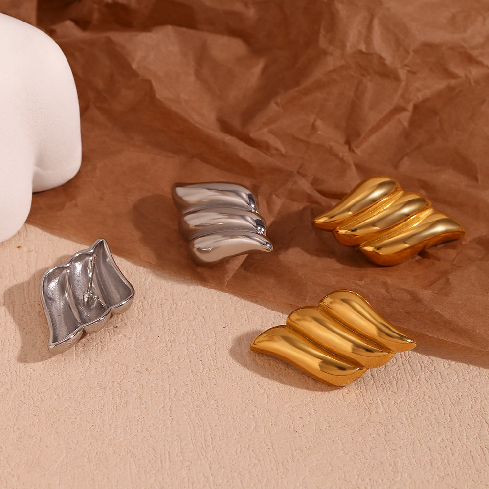 Pendientes de alas de tres niveles geométricos para mujer en acero inoxidable con baño de oro de 18 quilates