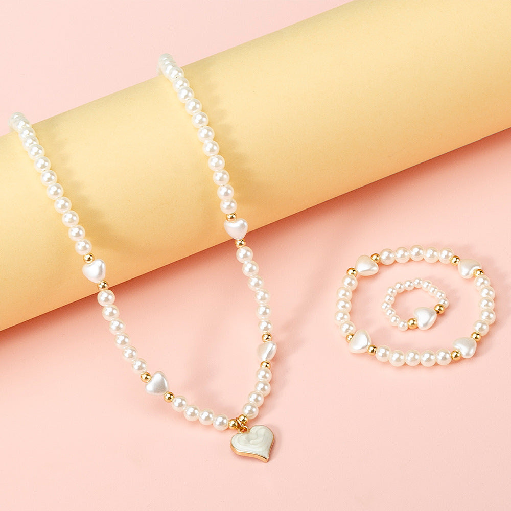 Set collana Sweet a forma di cuore con perle finte per bambine con catena di perline rotonde e ciondolo in lega