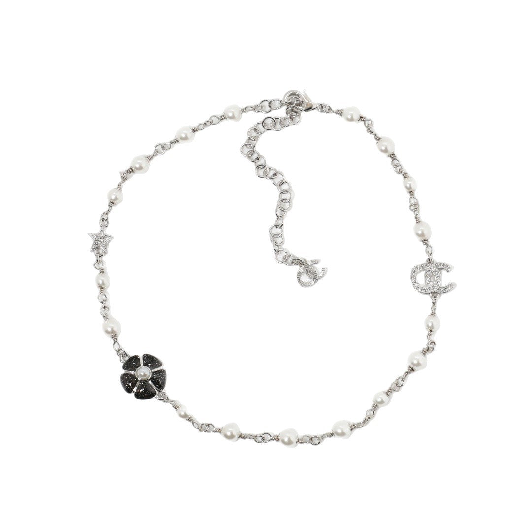 Collana Lusso Elegante Floreale Smalto Perle Artificiali per Donna