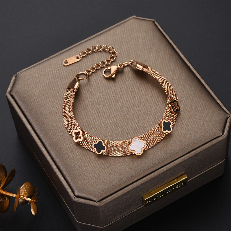Minimalist Four-Leaf Clover Bracelet for Women in Titanium Steel with Plated Finish Geometric Design Letter Accent