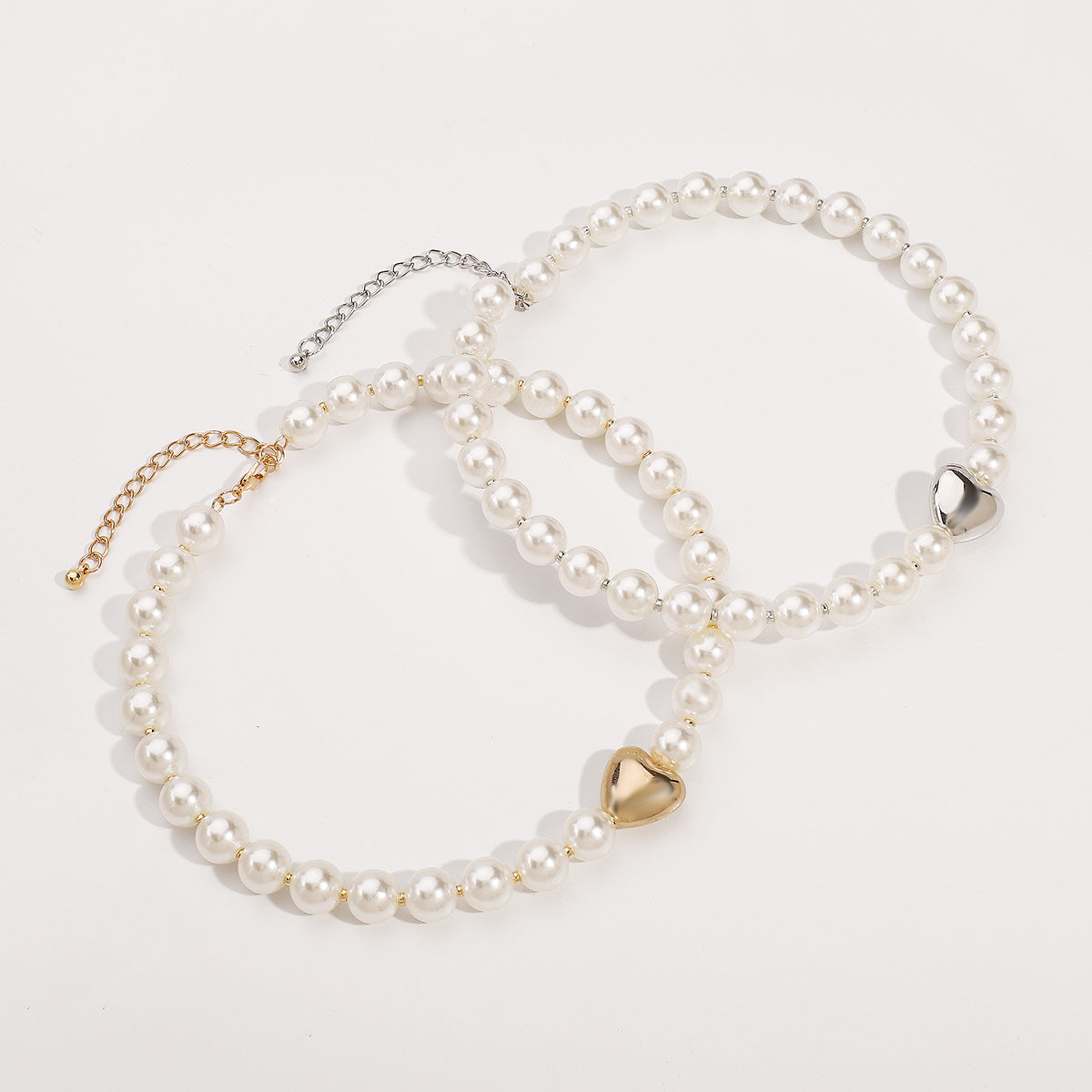 Collana di perle vintage da donna con pendente a cuore, perle imitation e materiale CCB, catena a clavicola minimalista