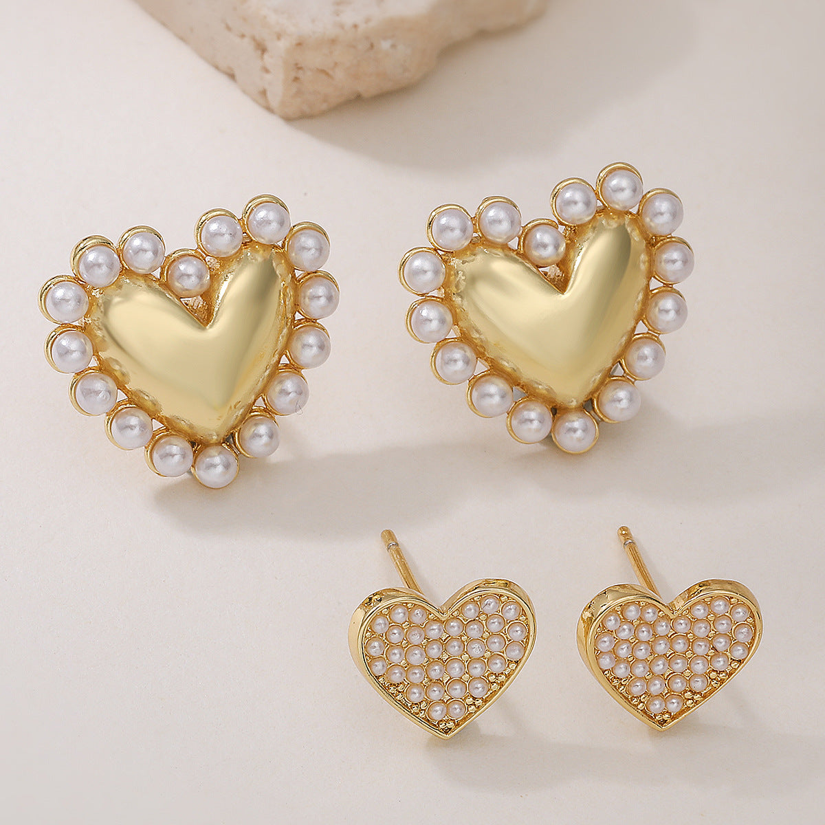 Minimalist 18K Gold Plated Brass Heart Pearl Stud Earrings for Women