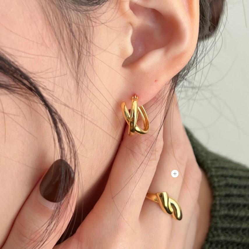 Pendientes de Aro Minimalistas de Plata de Ley S925 en Forma de Estrella con Nudo y Diseño de Doble Anillo
